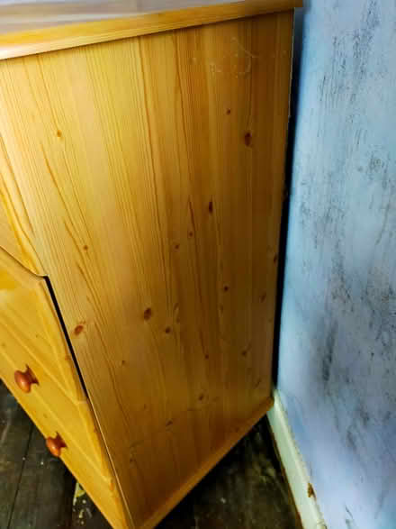 Photo of free Pine effect chest of drawers (Little Wenlock TF6) #1