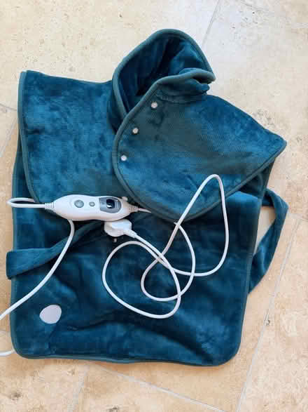 Photo of free Heated pad for back, neck & shoulders (Great Moulton NR15) #1