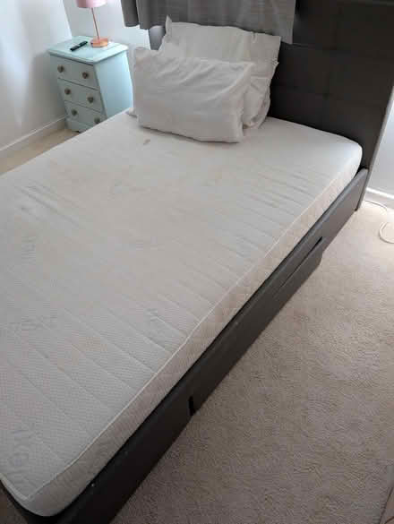 Photo of free Double bed with storage (Ruislip HA4) #2