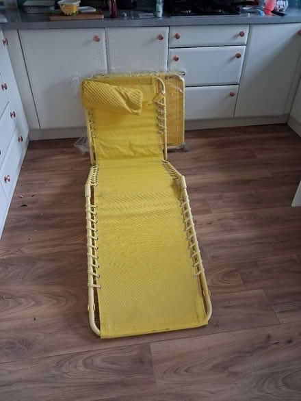 Photo of free 2 Sun loungers (weedon) #1
