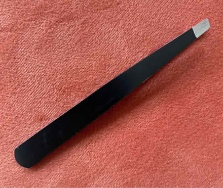 Photo of free Angled tweezers (Herne Hill, SE24) #1