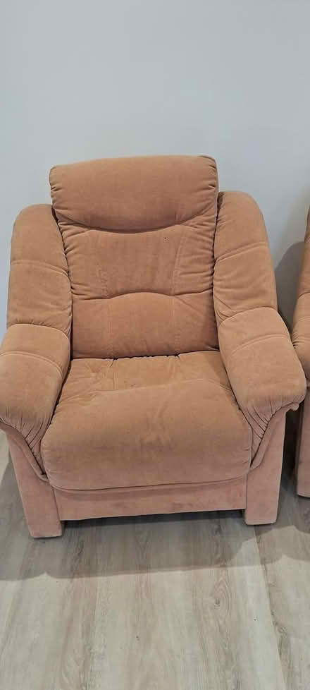 Photo of free Sofas (Harrow HA2) #2