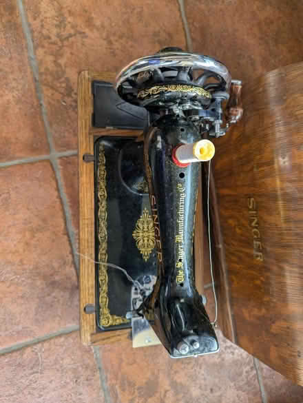 Photo of free Old singer sewing machine (Ridgeway S12) #4