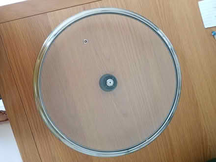 Photo of free Glass saucepan lid (Temple Cowley OX4) #3
