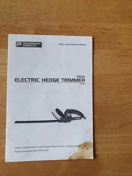 Photo of free Electric hedge trimmer (Broadstairs CT10) #1