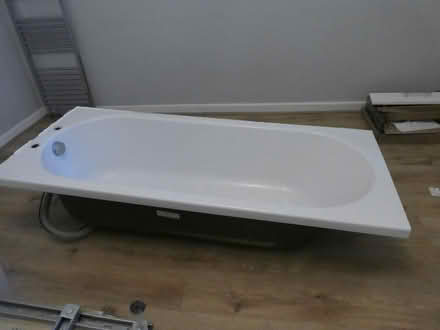 Photo of free Bath and Taps (BS14) #1