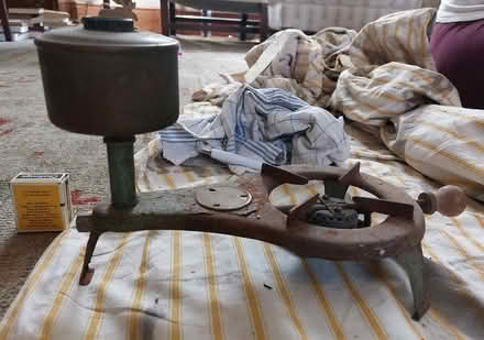 Photo of free 1950s camping stove (Divinity Road OX4) #1