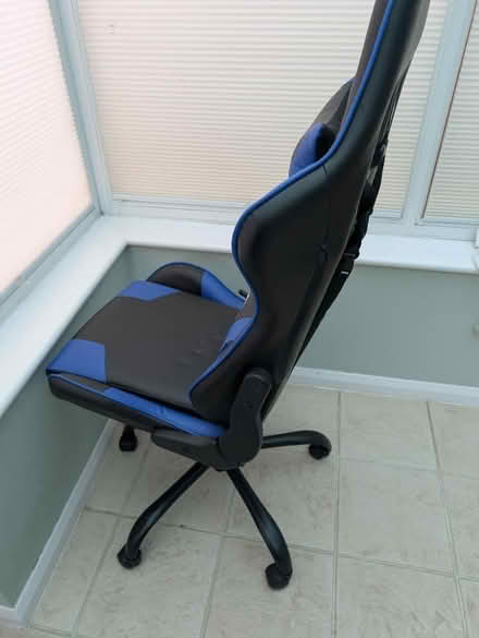 Photo of free Gaming chair (Ruislip HA4) #4