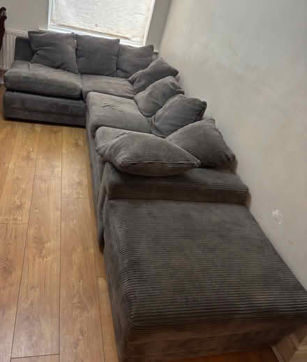 Photo of free L shaped chair for free at L4 (L4 2sz) #1