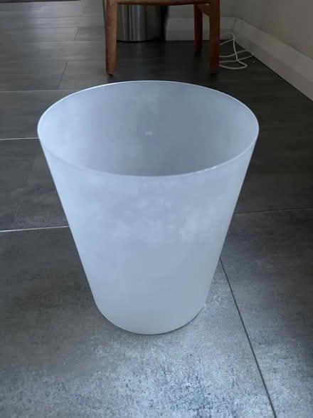 Photo of free Plastic waste basket round (Upper Weston) #1