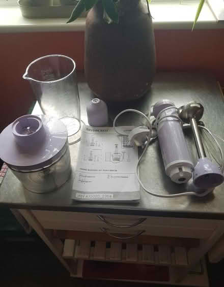 Photo of free hand blender (South Ockendon RM15) #3
