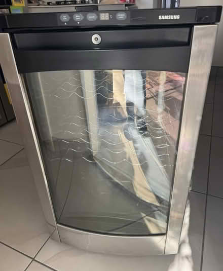 Photo of free Samsung Wine Chiller (CF14) #1