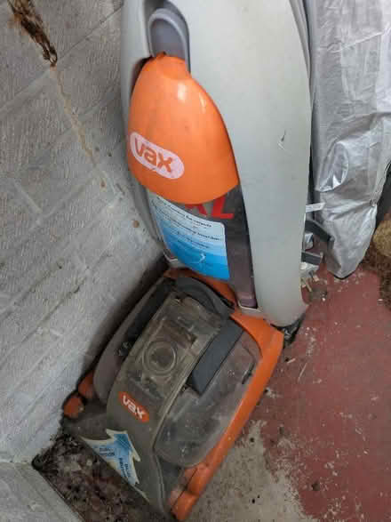 Photo of free Carpet cleaner (Sutton Manor WA8) #1