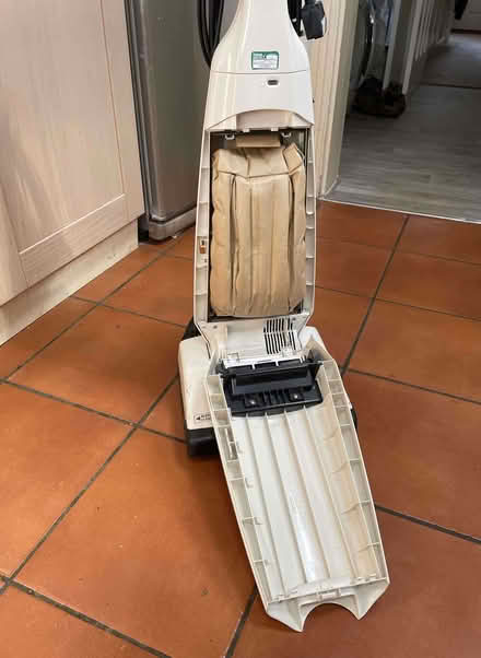 Photo of free Upright vacuum cleaner, Panasonic. (New Hinksey OX1) #2