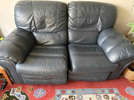 Photo of free Blue sofa and 2 fireside chairs (Pontesbury SY5) #4