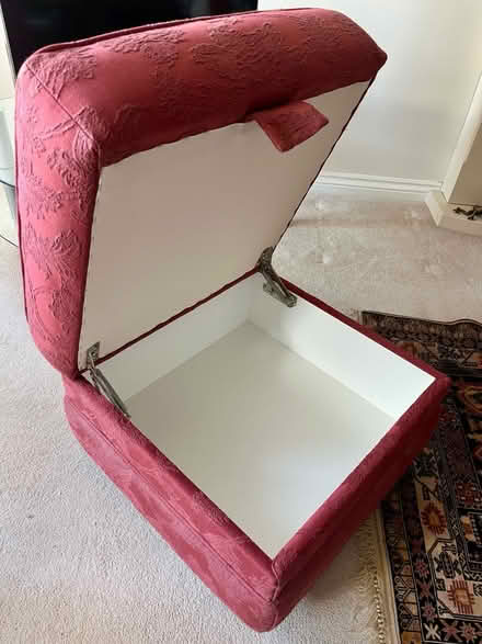 Photo of free Red storage ottoman (Waterlooville PO7) #2