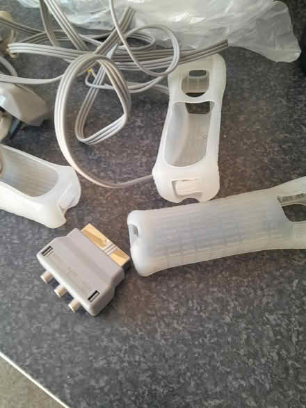 Photo of free Wi accessories (Sidcup DA14) #1
