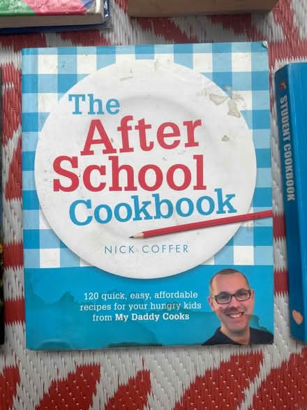 Photo of free Books (Se6 2ha) #3