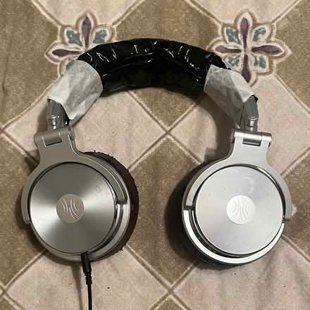 Photo of free OneOdio Pro-30 Studio Headphones (Flatlands) #1