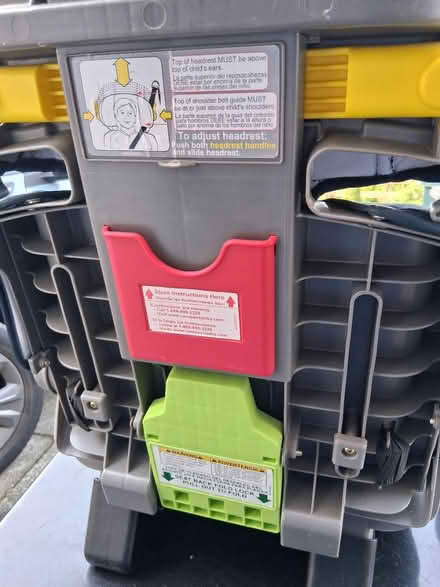 Photo of free Rodifix 18kg+ car seat (Dunfermline KY12) #4