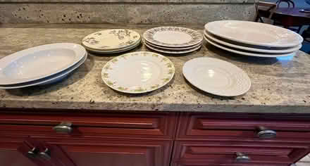 Photo of free Dishes and bowls (Vienna community center) #2