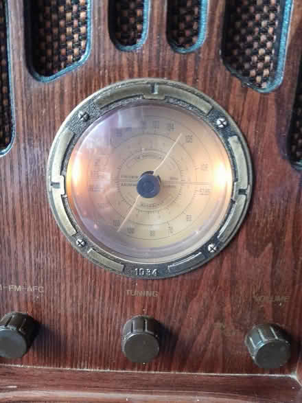 Photo of free Lovely radio (Sidcup DA14) #3