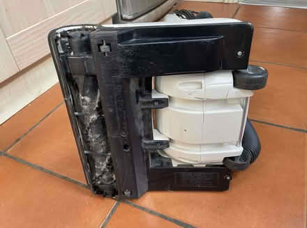 Photo of free Upright vacuum cleaner, Panasonic. (New Hinksey OX1) #3