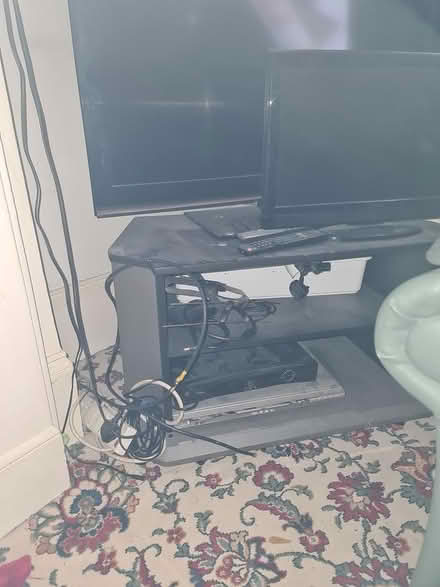 Photo of free TV shelf, metal & melamine (Dalston E8) #1