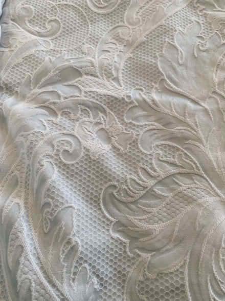 Photo of free Christy King size quilt cover and pillowcases - Blue (Garden City OX5) #1