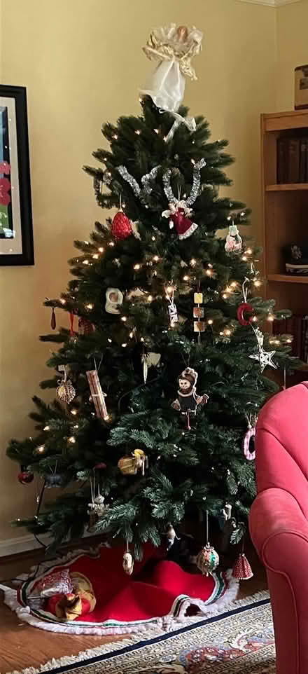 Photo of free 6 foot artificial Christmas tree (North Silver Spring) #1