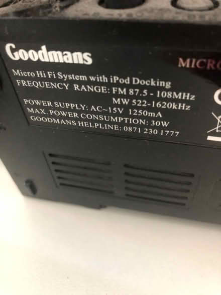 Photo of free Good man’s cd/radio (Islington N1) #3