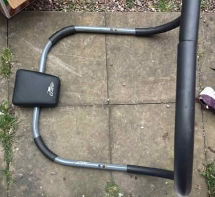Photo of free Abdominal trainer crunch - black (Kingstanding B44) #1