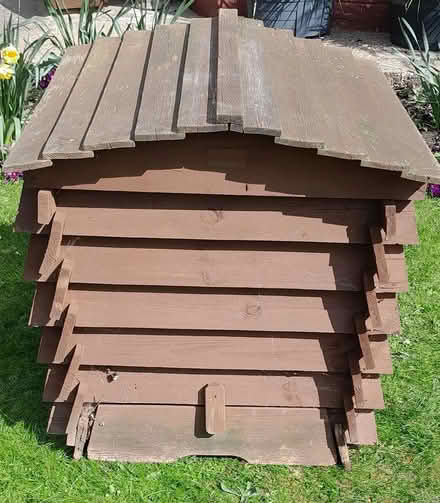 Photo of free Beehive compost bin (CV2) #1