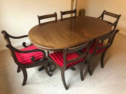 Photo of free Extending dining table with chairs (Great Sutton CH66) #4