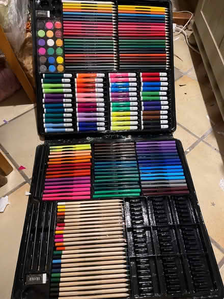 Photo of free Art set (Golden Triangle NR2) #1