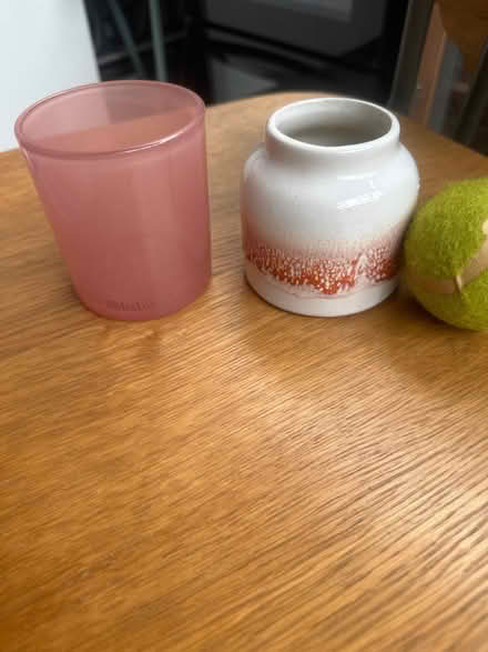 Photo of free pots (Se6 2ha) #2