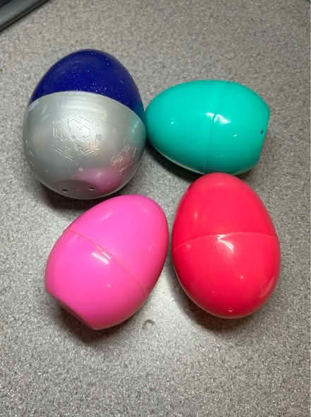 Photo of free Plastic Eggs (Jennetts park RG12) #1