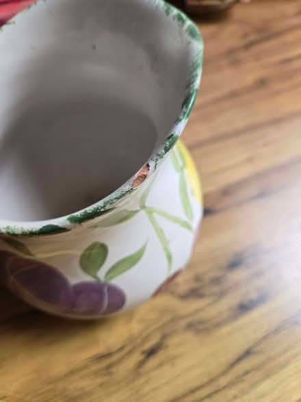 Photo of free water jug (Northcote Road SW11) #4