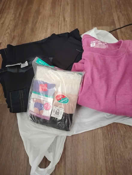 Photo of free Clothes, books, shoes, purses etc (Bluefield, WV) #2