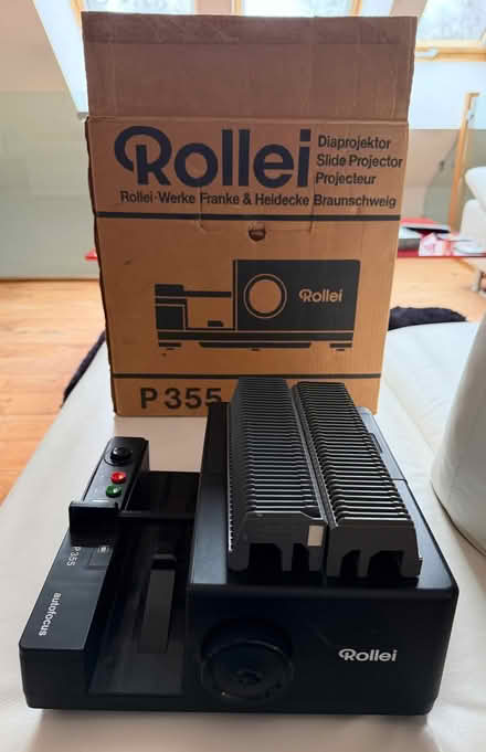 Photo of free rollei slide projector (Great Moulton NR15) #2