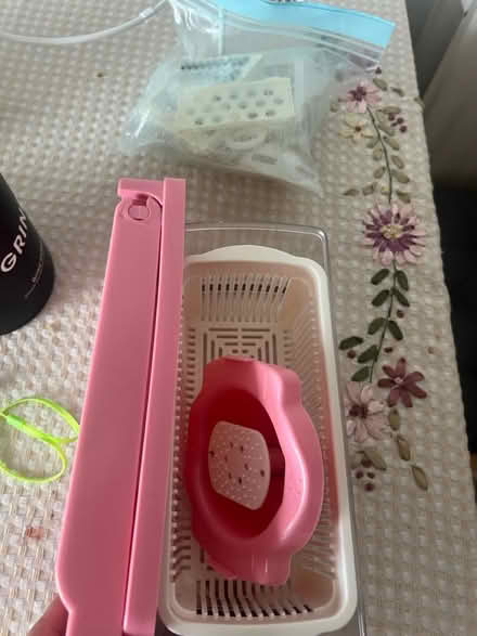 Photo of free Various Items (West Green Road N15) #2