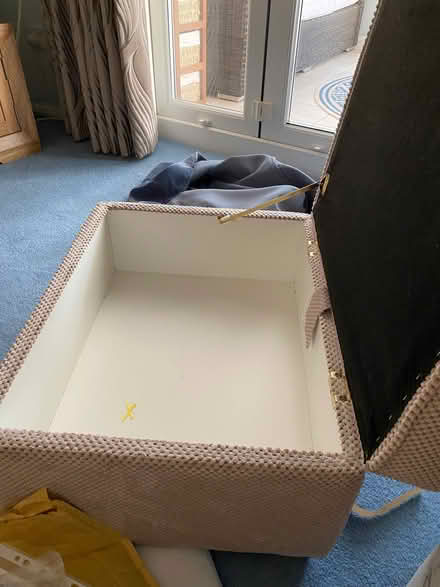 Photo of free Beige pouffe with storage (Eastwood SS9) #2