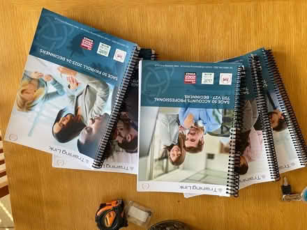 Photo of free Training Link Sage 50 Accounts & Payroll training books (Herongate SY1) #1