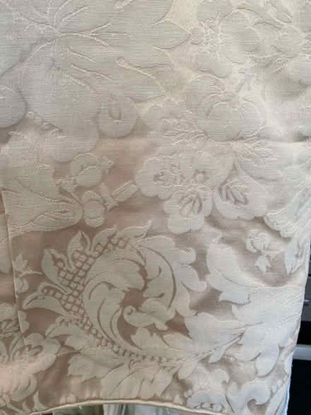 Photo of free King size quilt cover and pillowcases (Garden City OX5) #1
