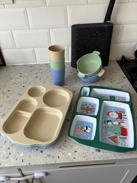 Photo of free Child’s Plates/Cups (DE23) #1