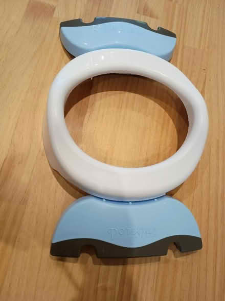 Photo of free Portable Potty (Fleet GU51) #2