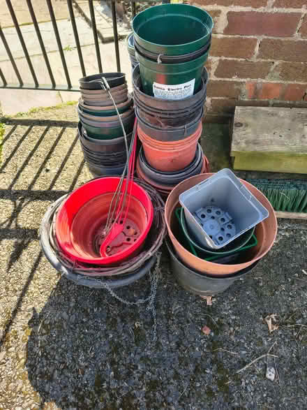 Photo of free Various old plastic planters (Carlisle CA3) #1