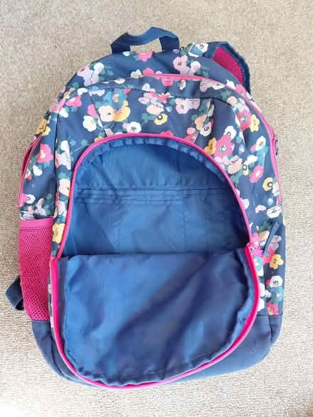 Photo of free Girls rucksack (Edinburgh Corstorphine EH12) #3
