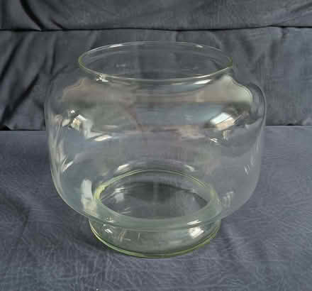 Photo of free Large vintage terrarium (Tottenham N17) #1