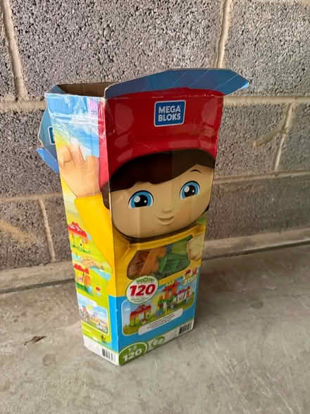 Photo of free Selection of kids toys (BA2) #3